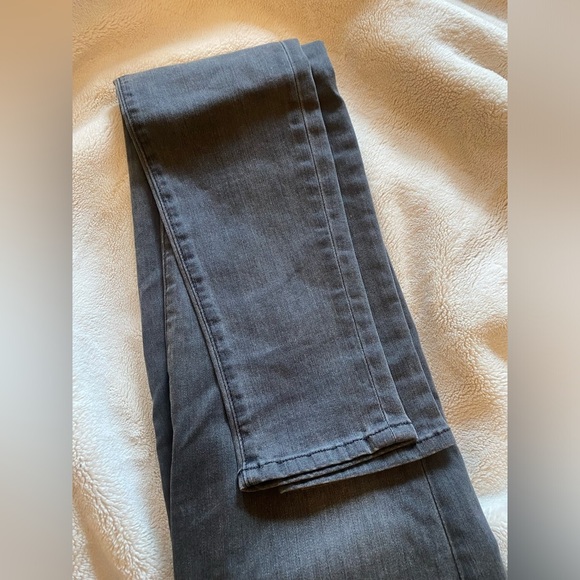 JBRAND Super Skinny Jeans 👖 - Picture 4 of 5